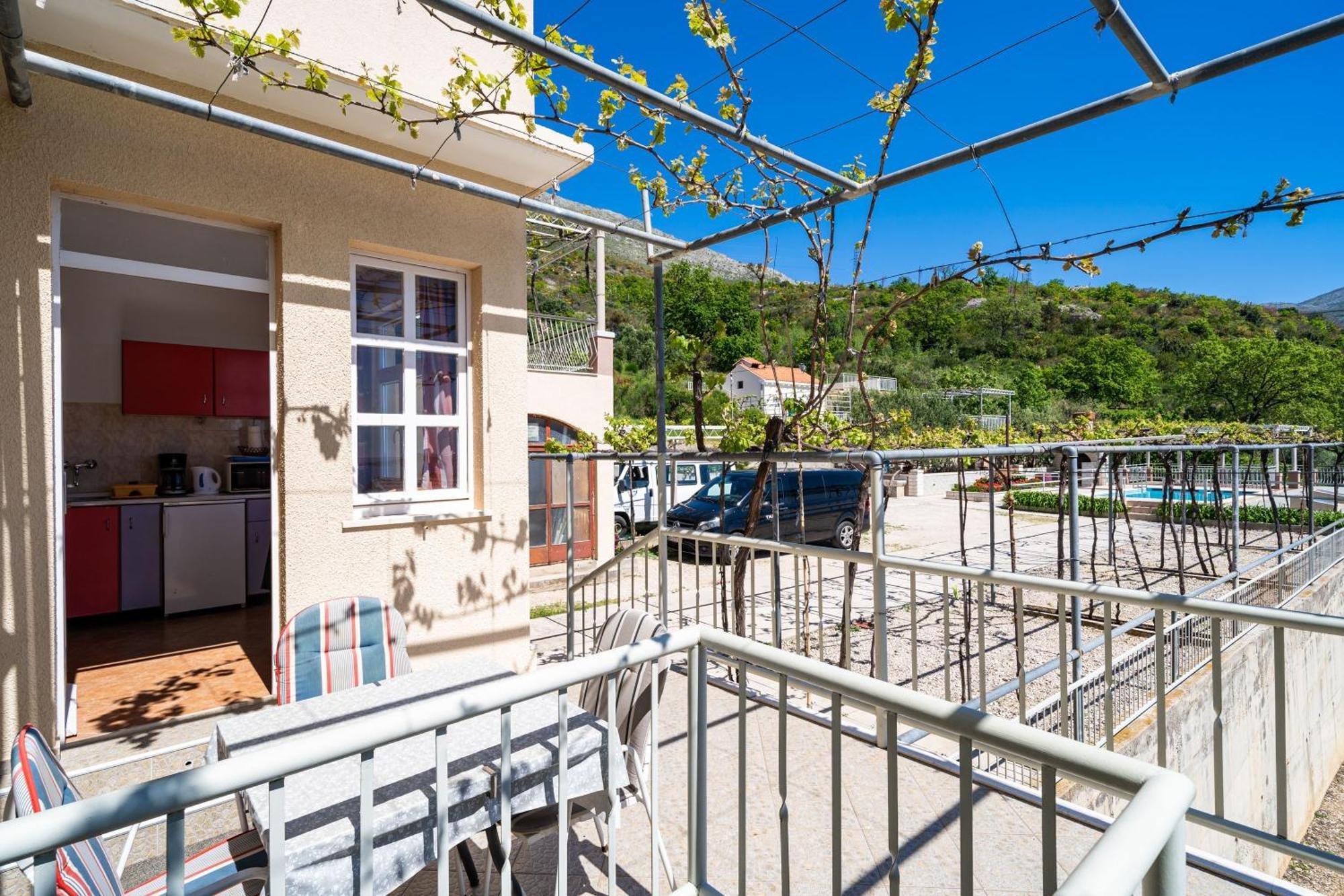 Apartments Klis Mlini Oda fotoğraf